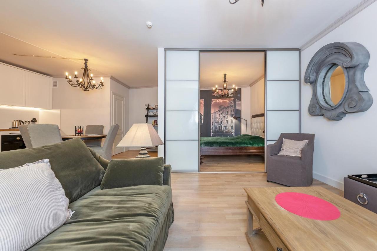 Luxury Gaono Apartments Vilnius Old Town I Self Check In I Free Private Parking VNO Exterior foto