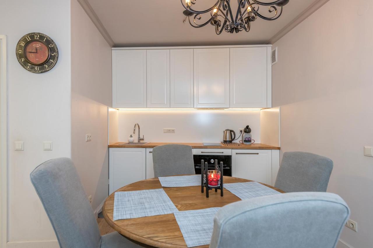 Luxury Gaono Apartments Vilnius Old Town I Self Check In I Free Private Parking VNO Exterior foto